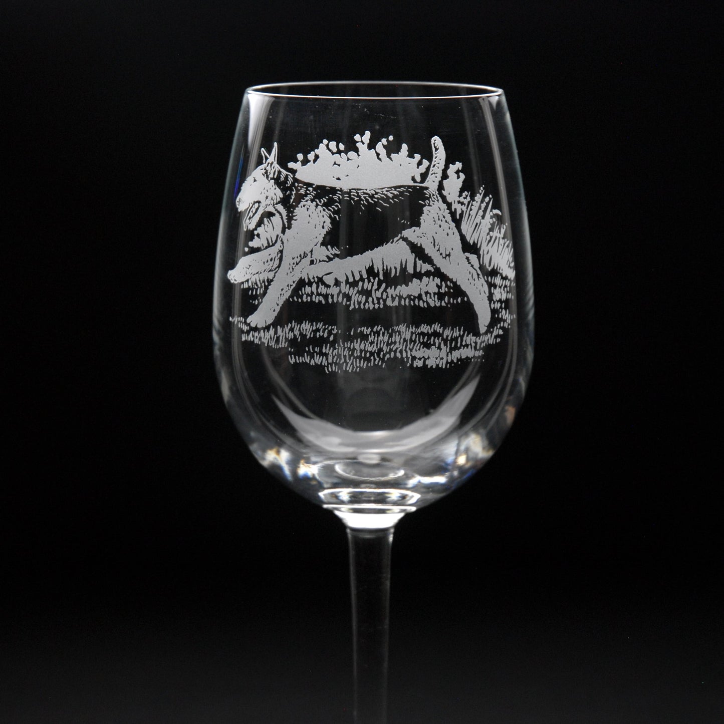 Airedale Terrier Dog Crystal Wine Glass - Hand Etched/Engraved Gift