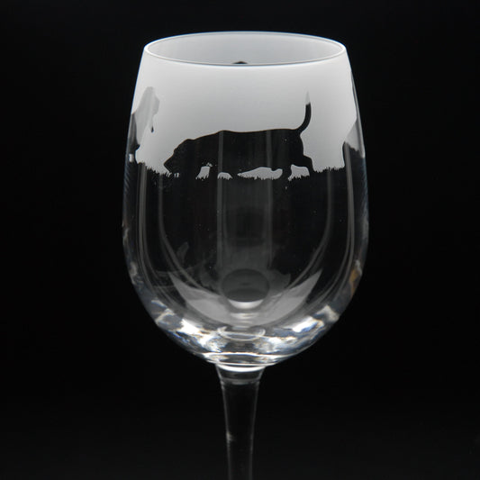 Basset Hound Dog Crystal Wine Glass - Hand Etched/Engraved Gift