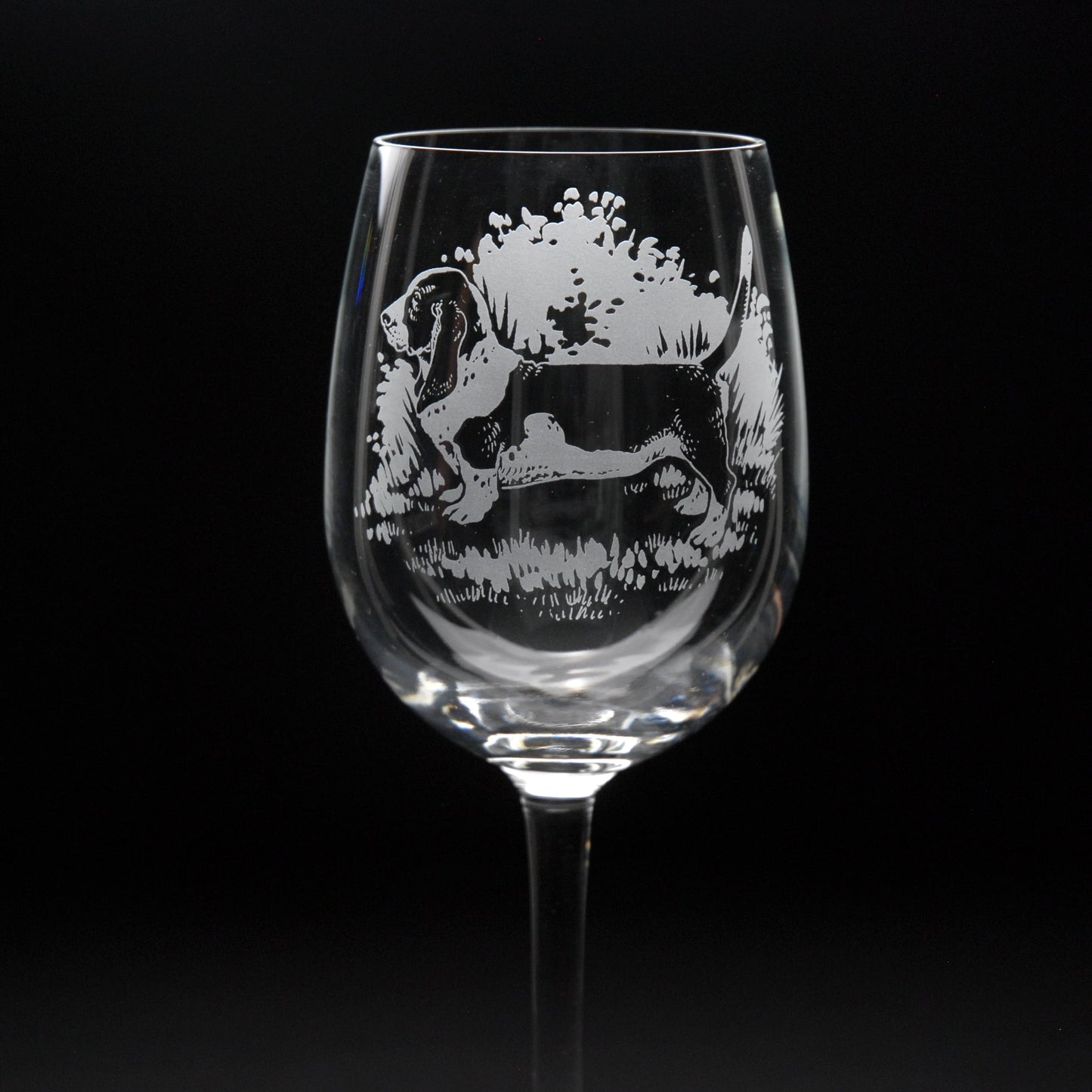Basset Hound Dog Crystal Wine Glass - Hand Etched/Engraved Gift