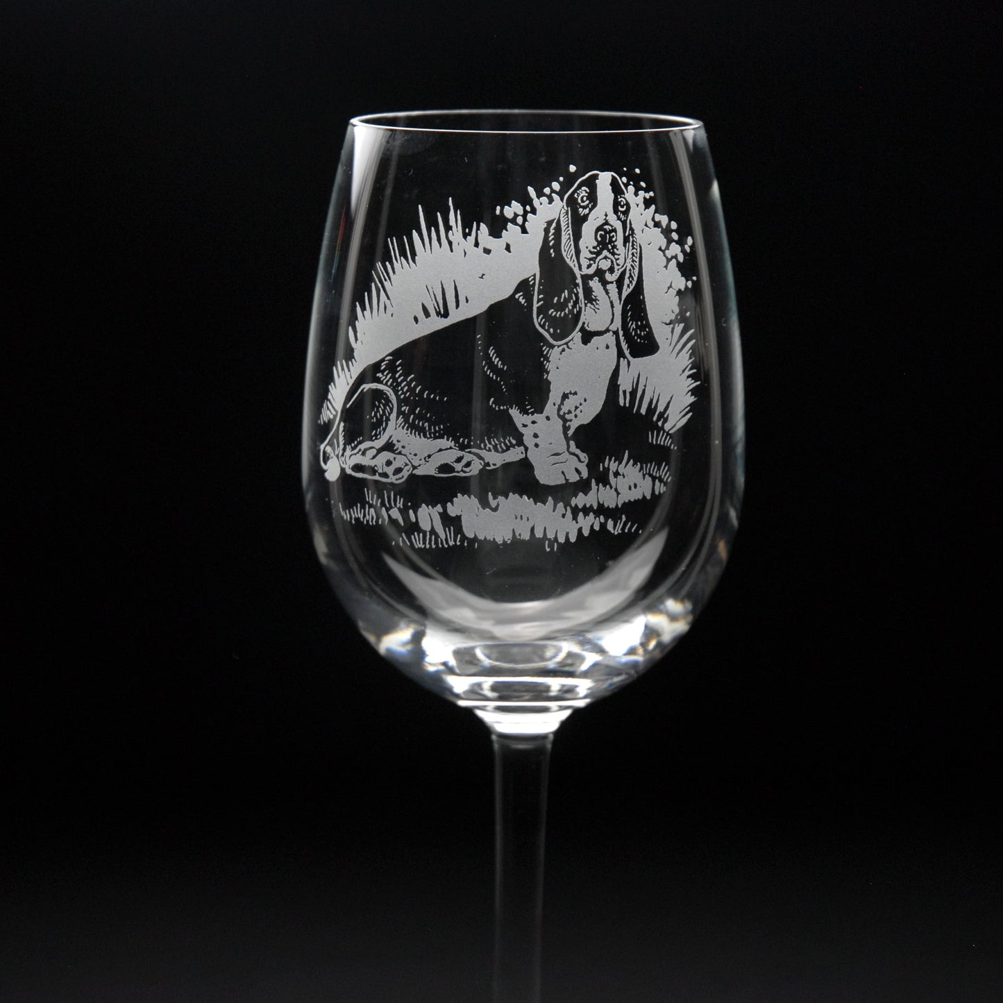 Basset Hound Dog Crystal Wine Glass - Hand Etched/Engraved Gift