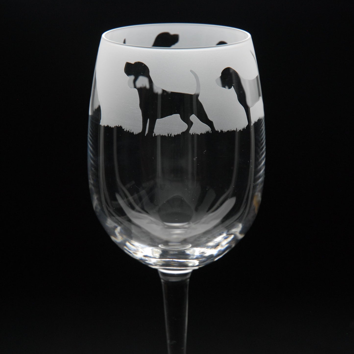 Beagle Dog Crystal Wine Glass - Hand Etched/Engraved Gift