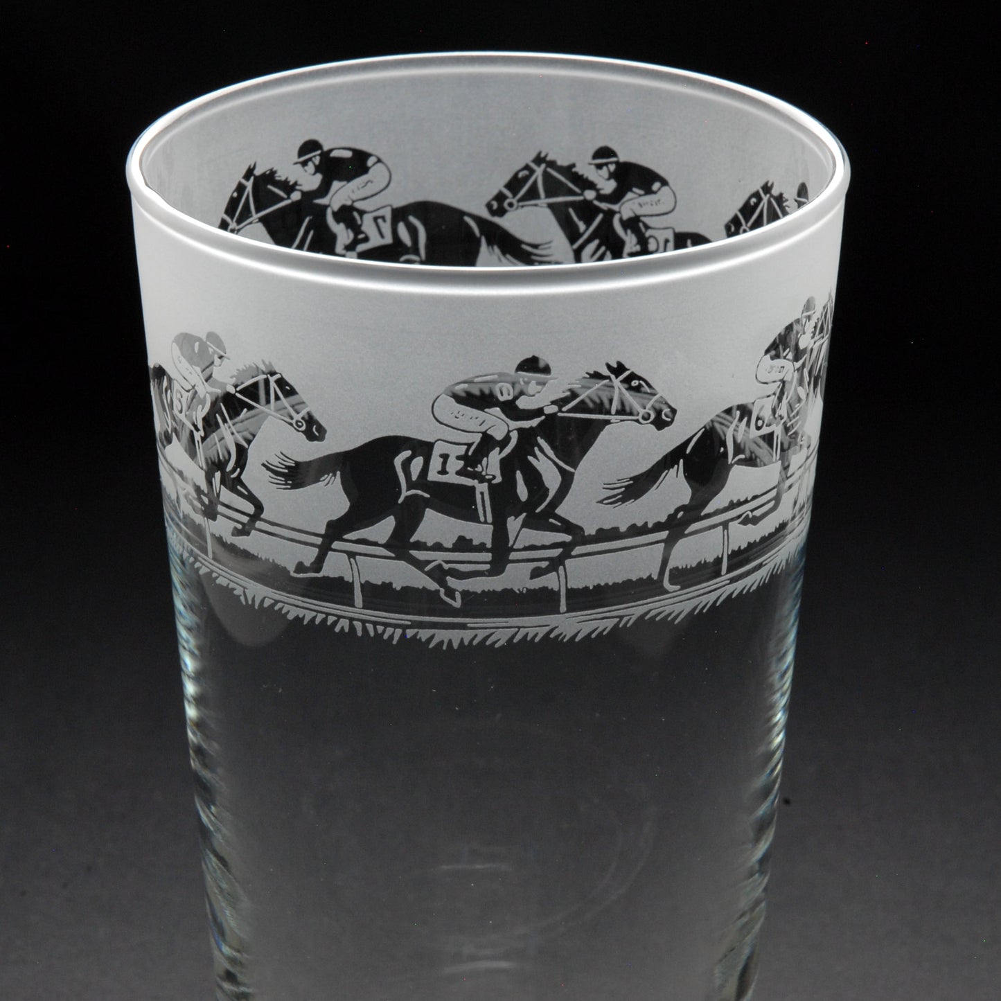 Horse Racing Pint Glass - Hand Etched/Engraved Gift