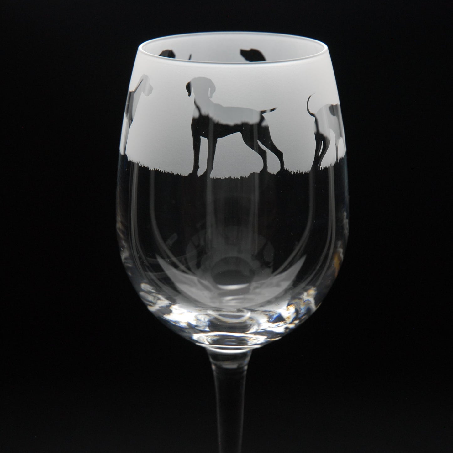 Hungarian Vizsla Dog Crystal Wine Glass - Hand Etched/Engraved Gift