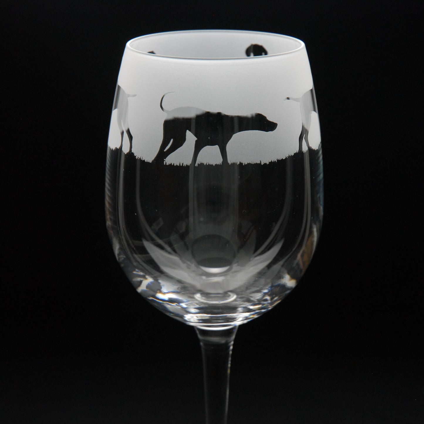 Hungarian Vizsla Dog Crystal Wine Glass - Hand Etched/Engraved Gift