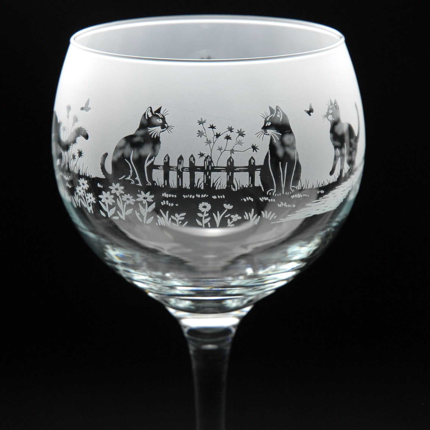 Meadow Cats Gin Cocktail Glass - Hand Etched/Engraved Gift