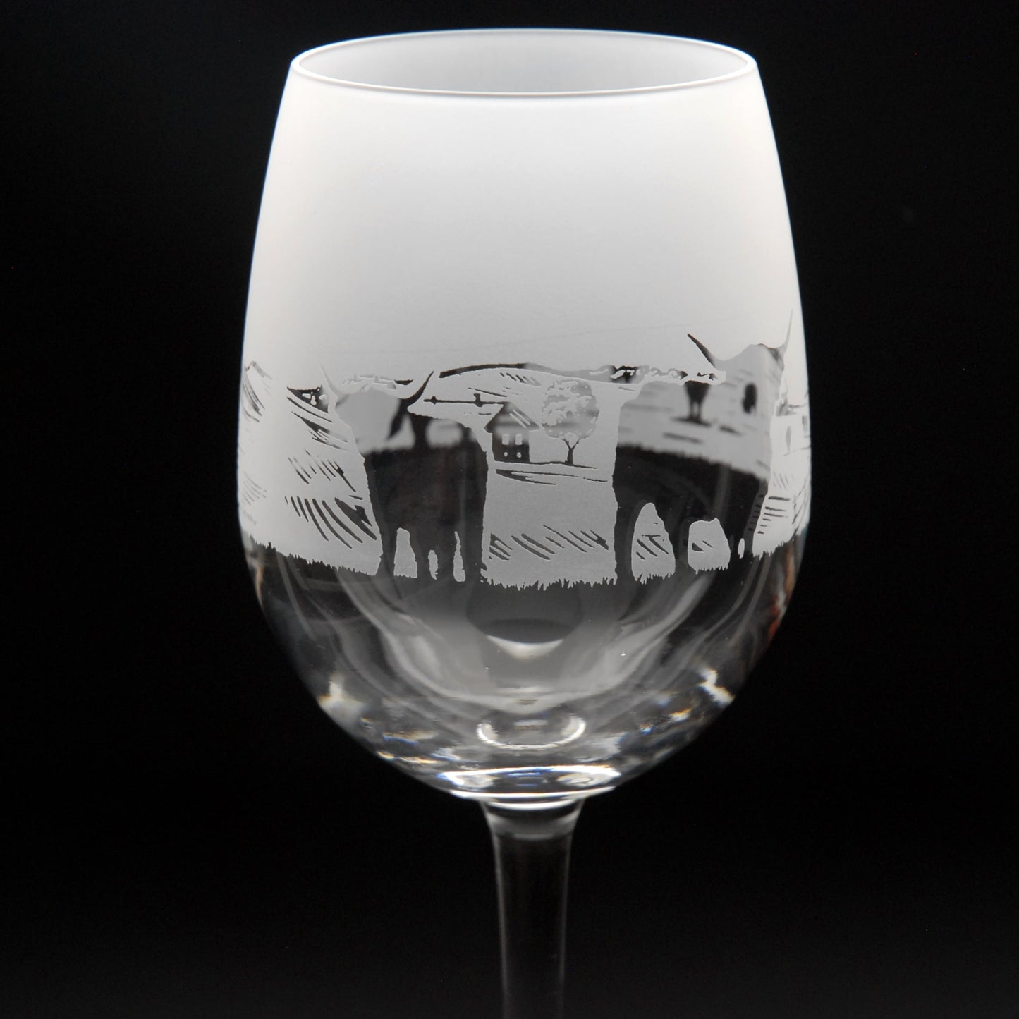 Highland Cattle Crystal Wine Glass - Hand Etched/Engraved Gift