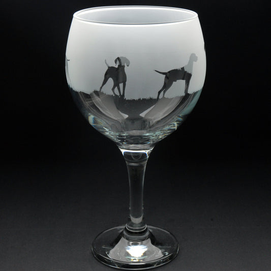 Hungarian Vizsla Dog Gin Cocktail Glass - Hand Etched/Engraved Gift