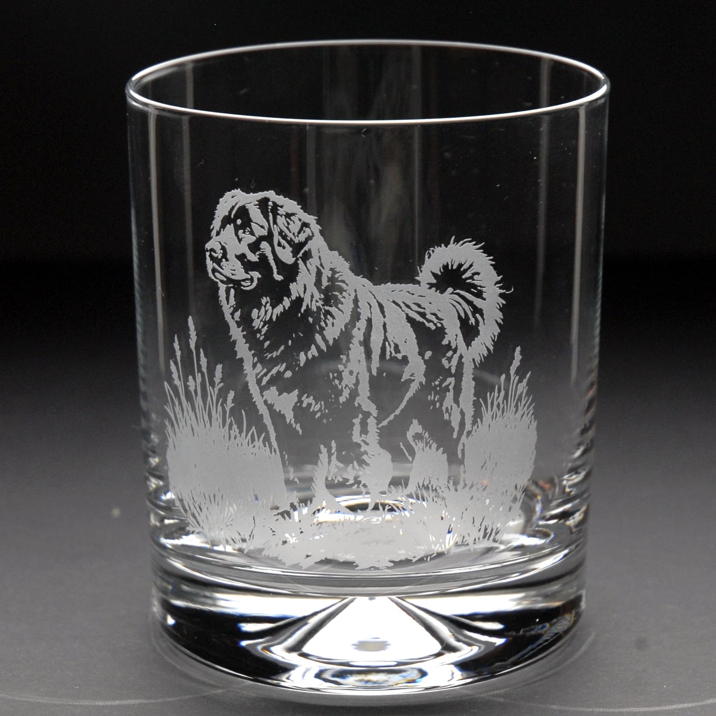 Newfoundland Dog Whiskey Tumbler Glass - Hand Etched/Engraved Gift