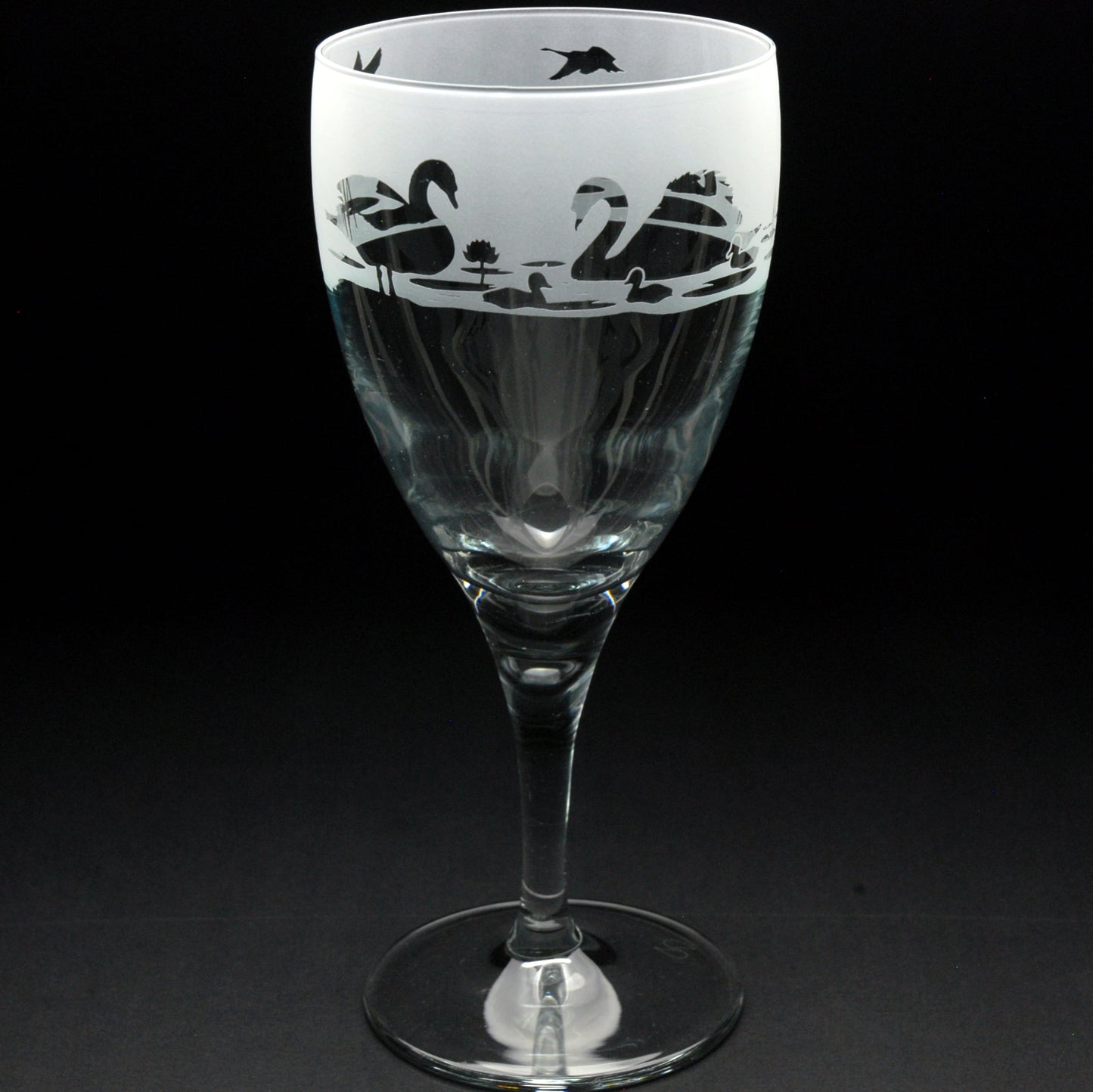 Swan Crystal Wine Glass - Hand Etched/Engraved Gift