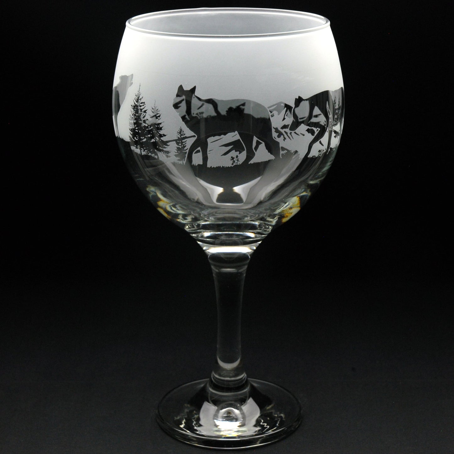 Wolf Gin Cocktail Glass - Hand Etched/Engraved Gift