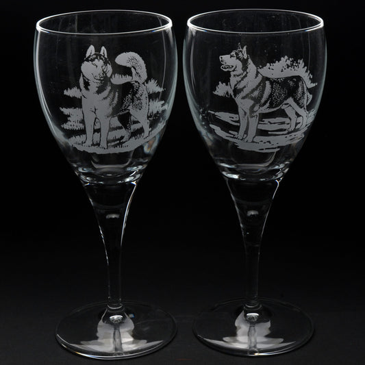 Siberian Husky Dog Crystal Wine Glass - Hand Etched/Engraved Gift