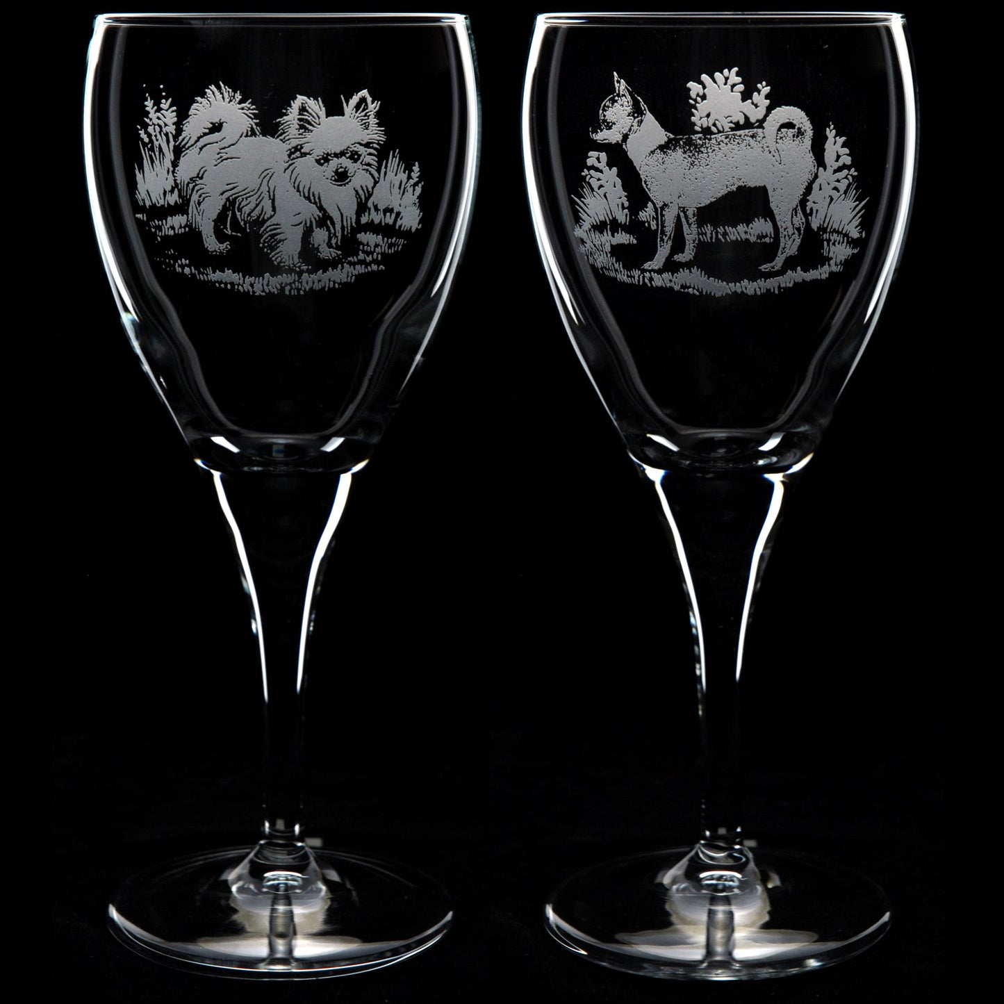 Chihuahua Dog Crystal Wine Glass - Hand Etched/Engraved Gift