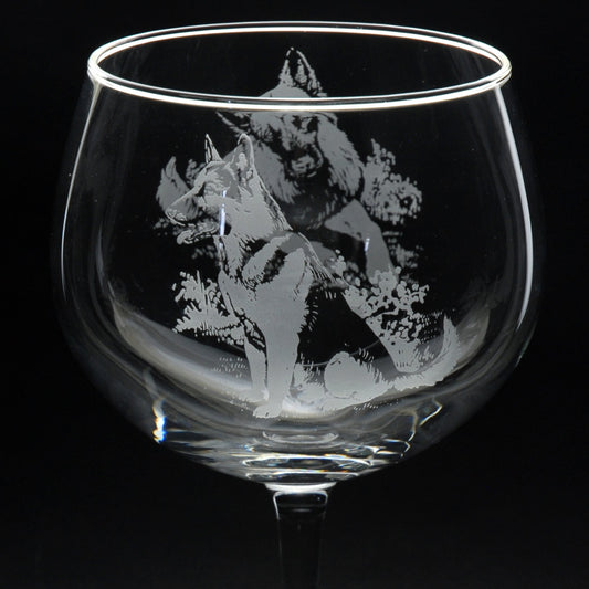German Shepherd Dog Gin Cocktail Glass - Hand Etched/Engraved Gift