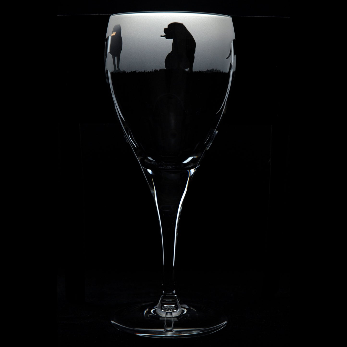 Dogue de Bordeaux Dog Crystal Wine Glass - Hand Etched/Engraved Gift