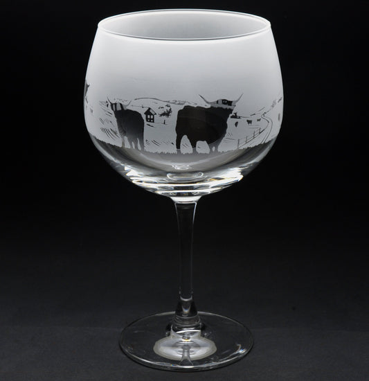 Highland Cattle Gin Cocktail Glass - Hand Etched/Engraved Gift