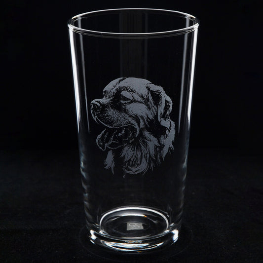 Golden Retriever Dog Head Pint Glass - Hand Etched/Engraved Gift